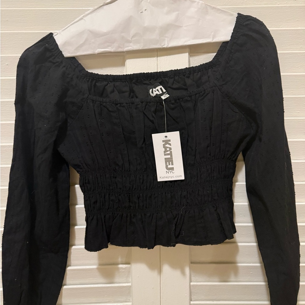 NWT Katie J NYC Black Smocked Long Sleeve Blouse Girls XL (14)